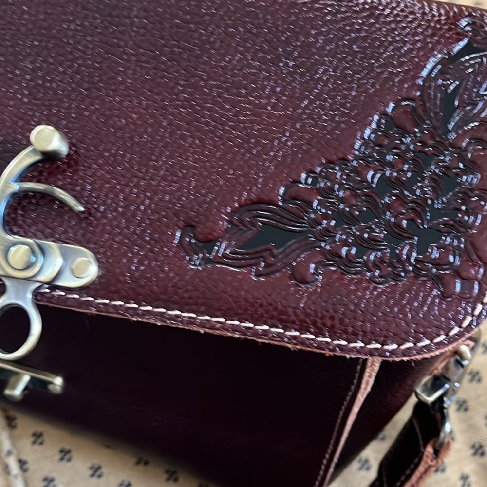 Jack & Chris Tooled Leather Purse - Picture 7 of 8